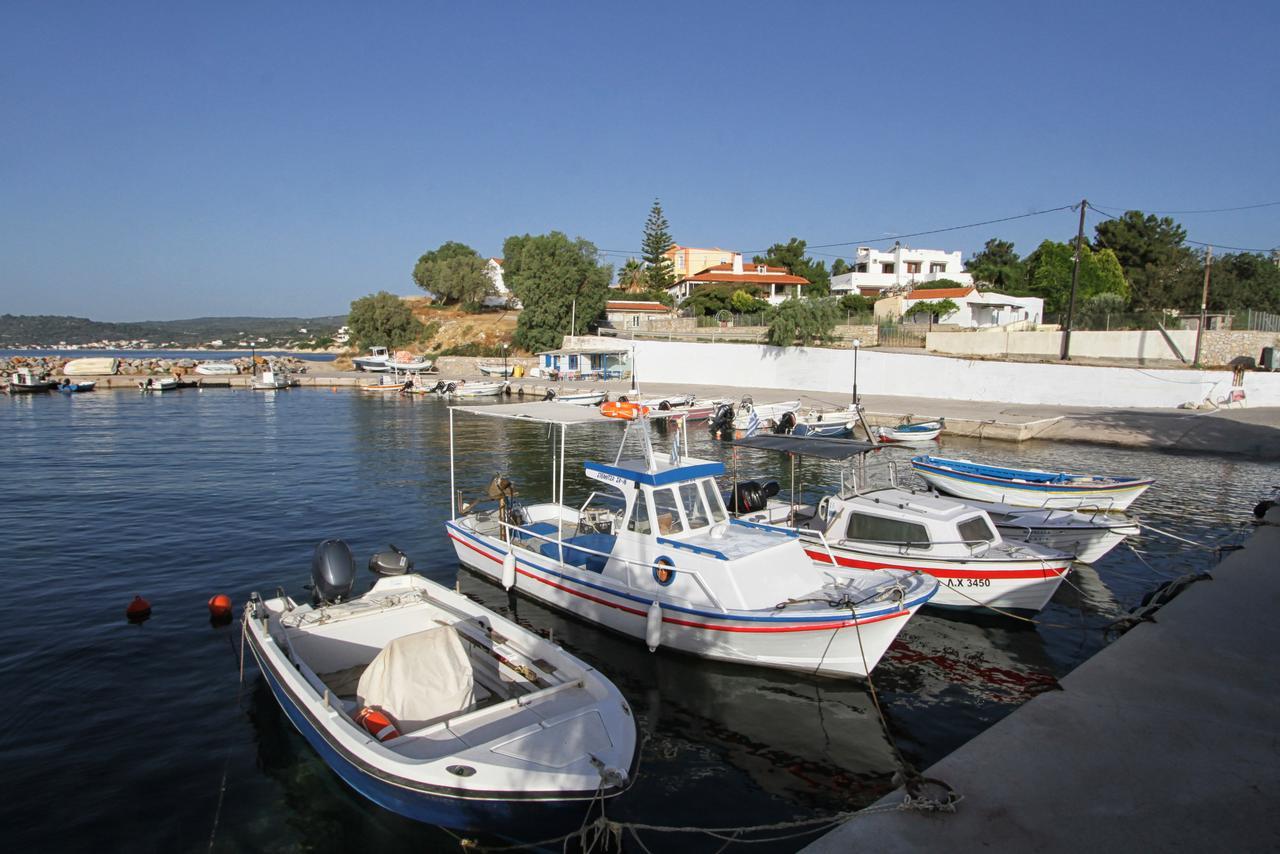 Skinari Apartments Monolia Exterior photo